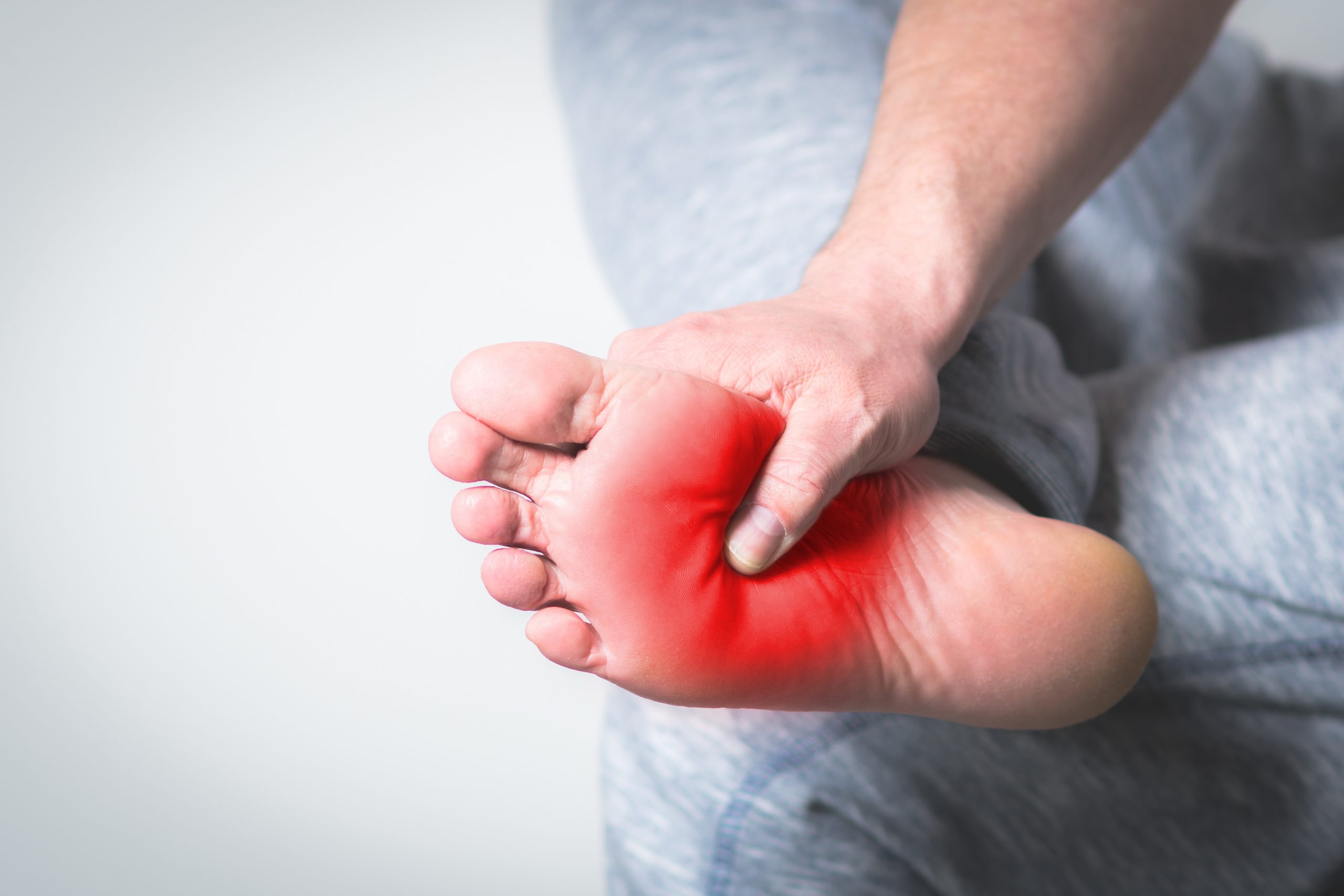 Ból stopy – możliwe przyczyny. Jak uniknąć bólu stóp?